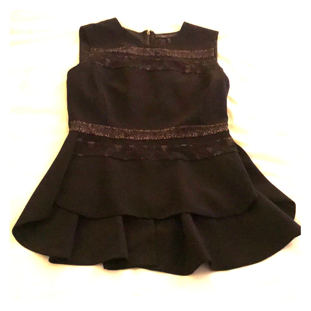BCBG MAXAZRIA Lace Peplum Top Small